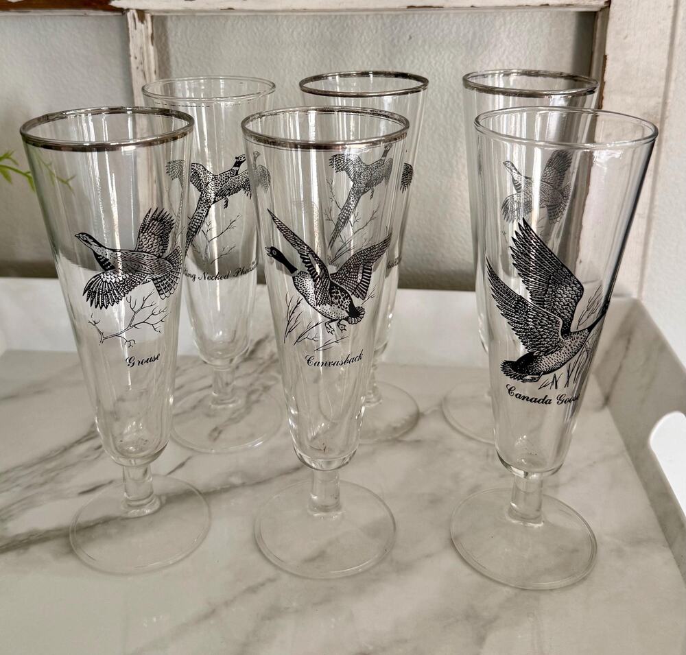 Vintage Federal Glass Sportsman Pilsner Beer Glasses | 1960s Game Bird Footed